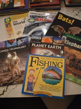 Bulk Books 7 Kids Animal Books - Reading - Sharks/Bats/Science/Space/Fishing